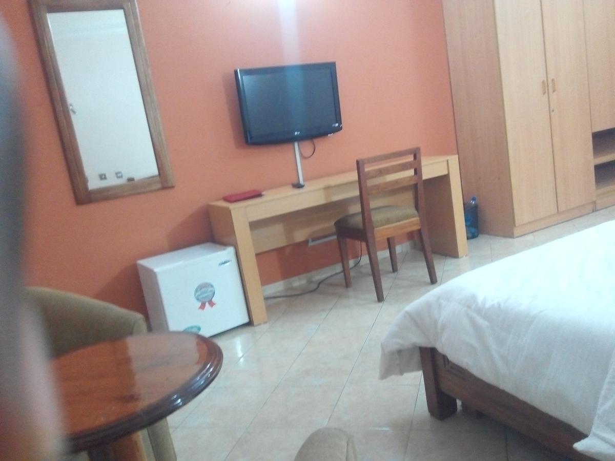 Orchid Hotel Asaba Exteriör bild